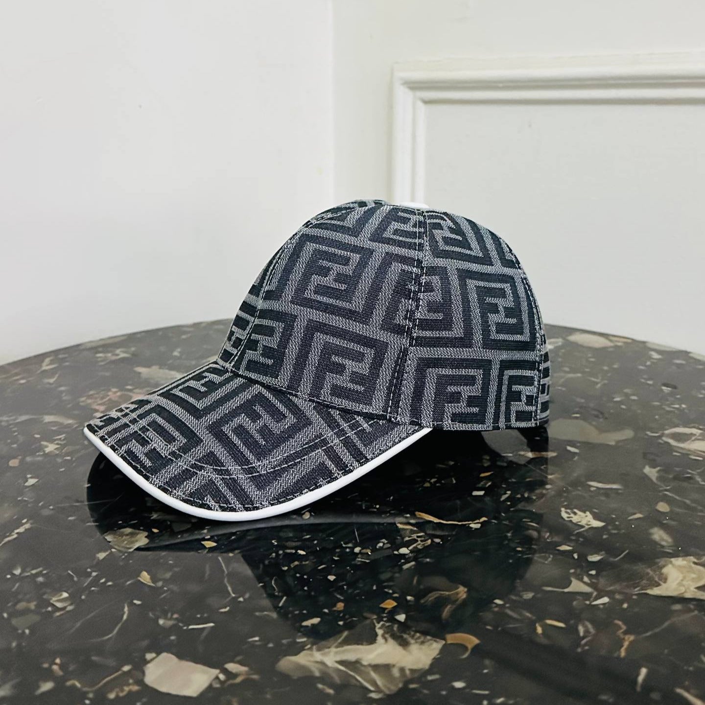 fendi bleu